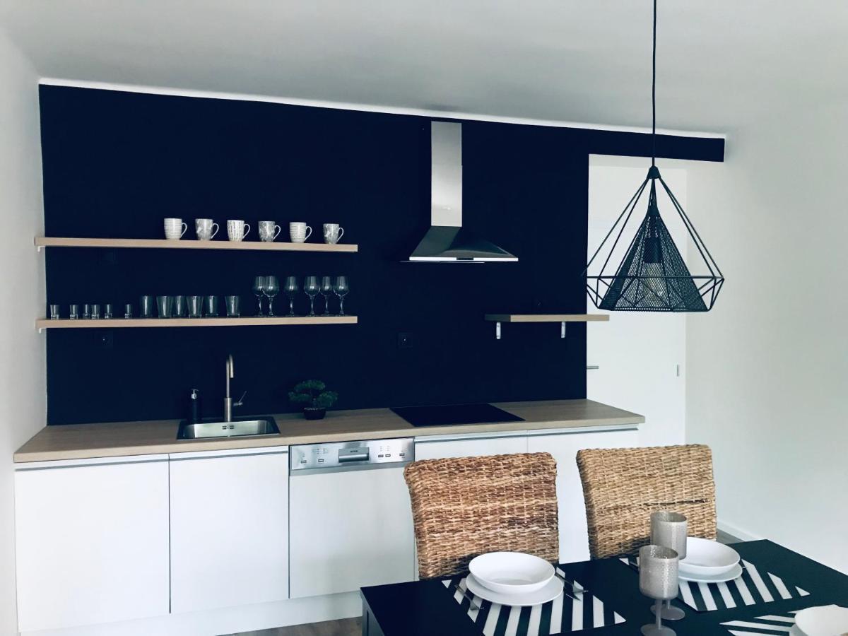Prikopova 2 Apartman Bratislava Buitenkant foto